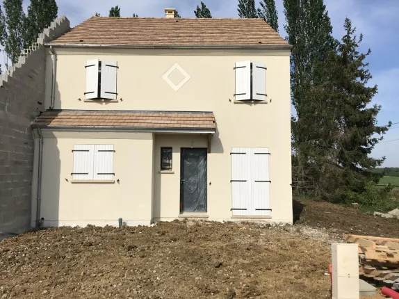 Plain-pied familial à 5 min de Maintenon à Bouglainval